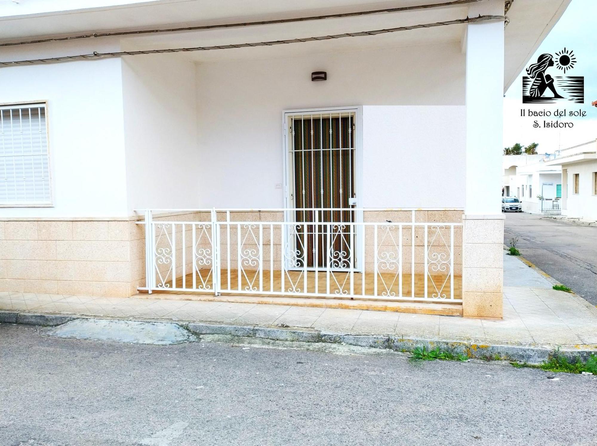 Il Bacio Del Sole - S. Isidoro Apartment Sant Isidoro  Ngoại thất bức ảnh